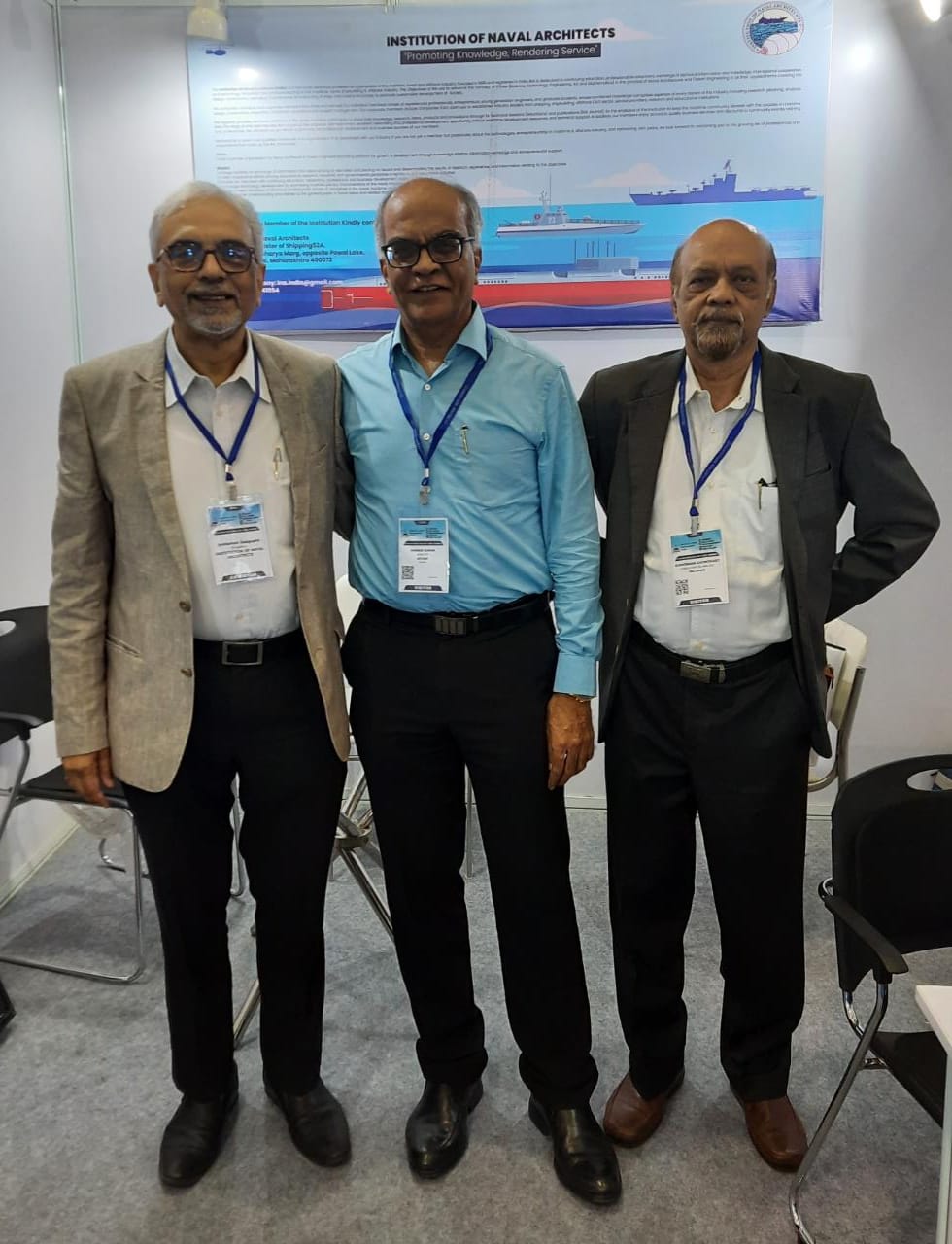 Mr. V. Ashwini Kumar (Center) & Mr. Sushobhan Choudhury(Right) with INA President, Mr. Jyotisman Dasgupta (Left)